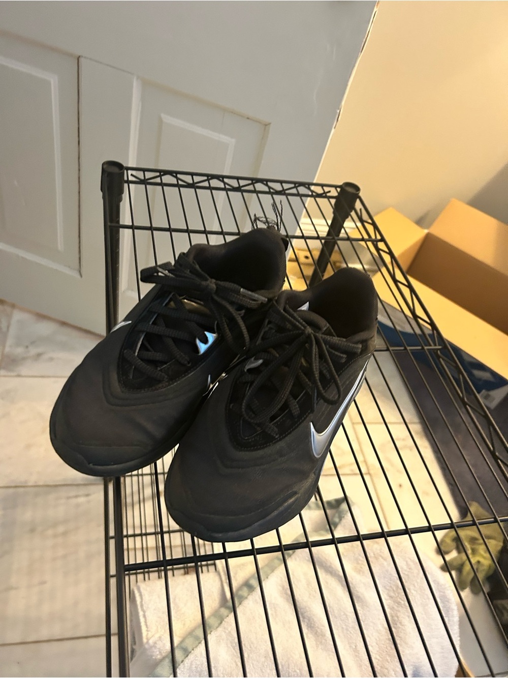 Nike Aja’one black